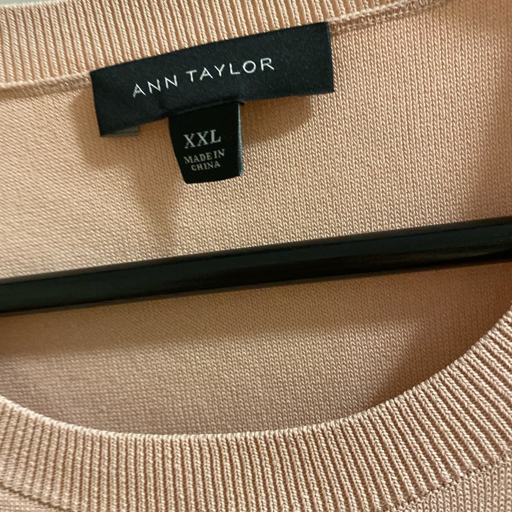Ann Taylor Flutter Top - Picture 5 of 6